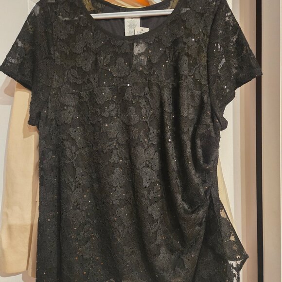 Black Lacey Line Blouse, NEW - Picture 4 of 4